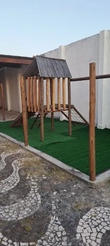 PARQUE INFANTIL EM MADEIRA PERGOLATO, SEMI NOVO