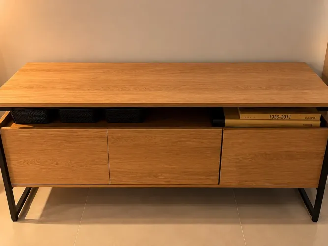RACK para sala TV - MUITO NOVO