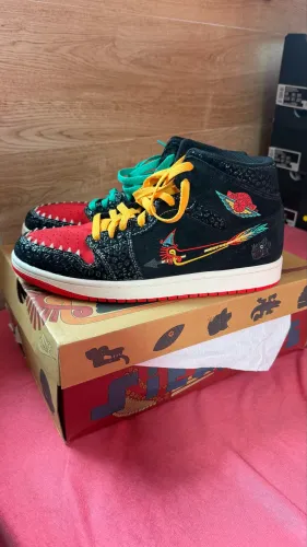 Tênis Air Jordan 1 MID SE , Família Siempre