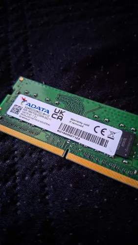 Memória RAM DDR4 8GB 3200MHz
