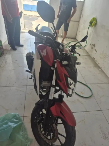 Moto super conservada 