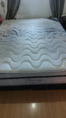 Cama box tamanho Queen, colchão mola Ortobom