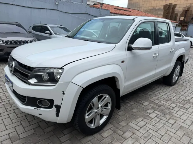 Volkswagen Amarok High.cd 2.0 16V TDI 4X4 Dies. AUT 2014