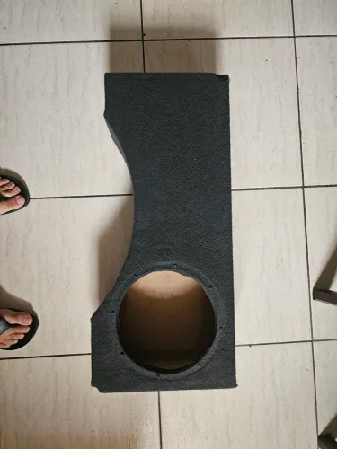 CAIXA SELADA SUBWOOFER TIGUAN JETTA GOLF