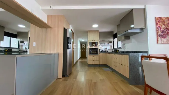 Cobertura Linear para Locação no Bairro Alto  Teresópolis/RJ