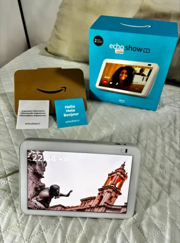 Alexa Echo show 8 - usado