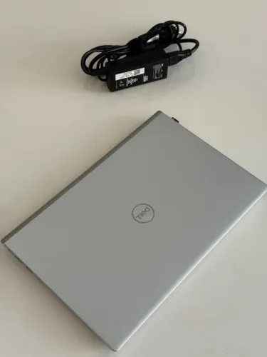 Dell Inspiron 14 5402 ? Core i7 11ª gen · GPU NVIDIA MX330 · 16GB RAM · 1TB SSD
