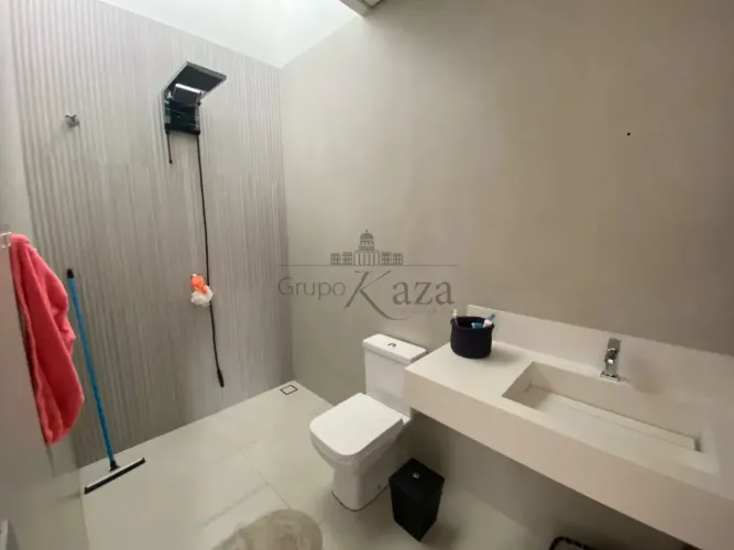 Oportunidade - Casa em condomínio - Jardim Paraíba - Jacareí - Terras de Santa Clara - 5 D