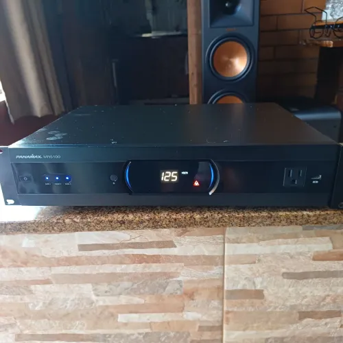 condicionador protetor  de home theart panamax MR5100
