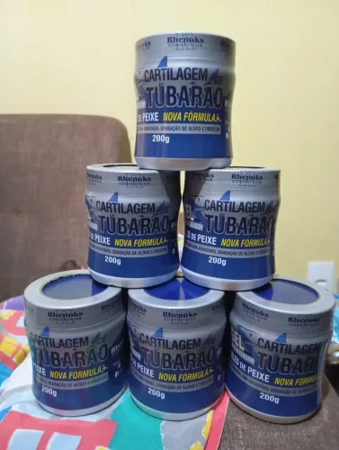 Vendo Gel Massageador Cartilagem de Tubarão Se Interessa Só Chama no Zap *