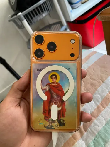 Vendo iPhone XR, na carcaça do 17 pro!!!