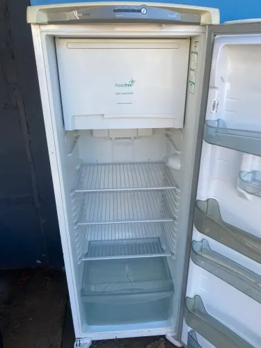 Geladeira consul, frost free