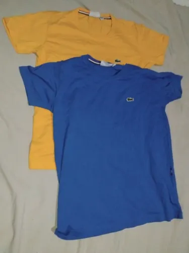 2 Blusas Masculinas Adulto Tamanho P ?