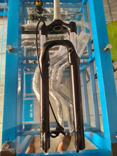Suspensão RockShox XC30