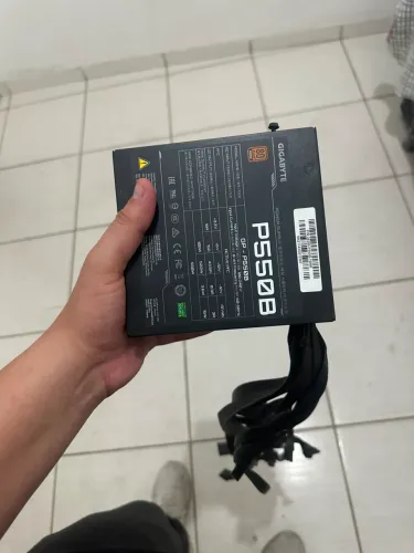 Fonte da Gigabyte 550w