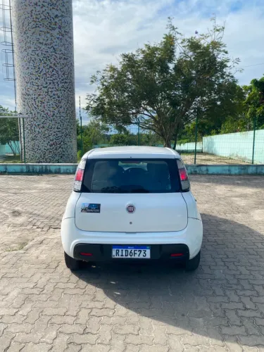 Fiat Uno Attractive 1.0 EVO Fire Flex 8V 5P 2021