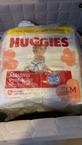 Fralda Huggies Supreme Care M