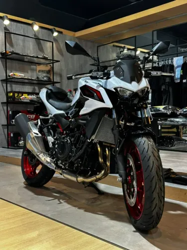 Kawasaki - Z500 SE 2026 0KM / PRONTA ENTREGA