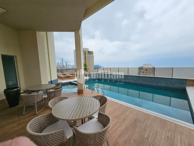 APARTAMENTO COM PISCINA PRIVATIVA - BALNEÁRIO CAMBORIÚ