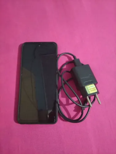 Vende se celular Infinix Hot 50