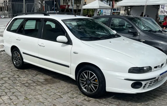 Fiat Marea Weekend SX 1.8 16V 4P 2002