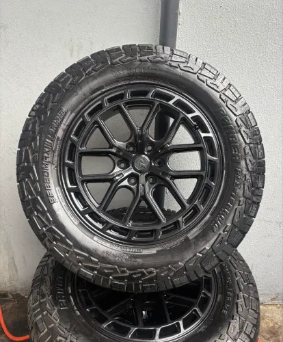 Rodas e pneus aro 20 3.000km