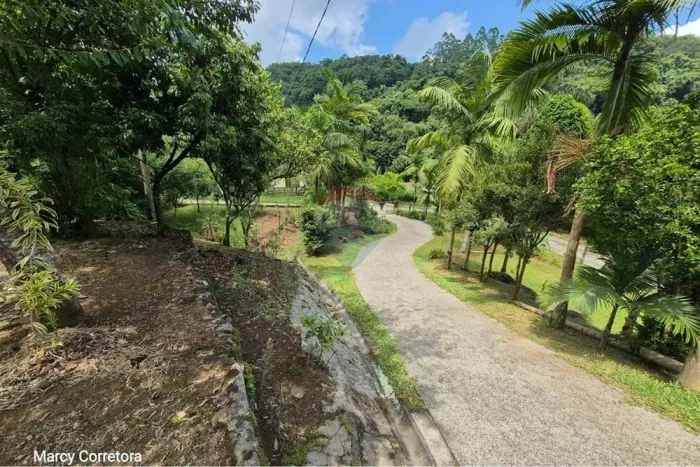 Sítio exclusivo à Venda em Rodeio  SC