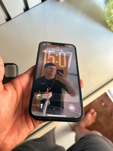 iPhone 13