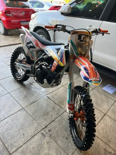 Vendo moto extra