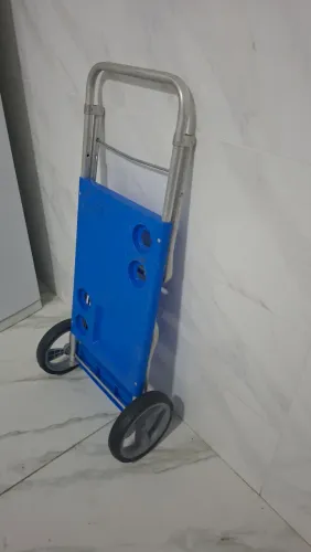 Carrinho de praia em ótimo estado