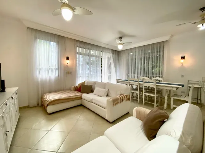 Apartamento para Locação Anual na Enseada no Guarujá | QVista Inteligência Imobiliária Gua