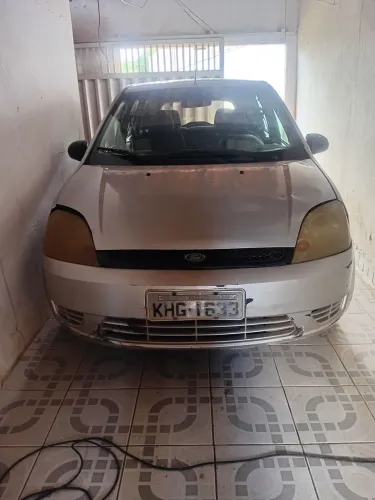 Ford Fiesta Street/ Action 1.0 8V 5P 2004