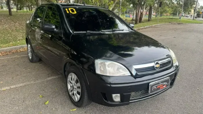 Chevrolet Corsa Hat. Premium 1.4 8V Econoflex 5P 2010
