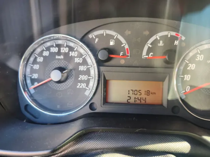Fiat Punto ELX 1.4 Fire Flex 8V 5P 2010
