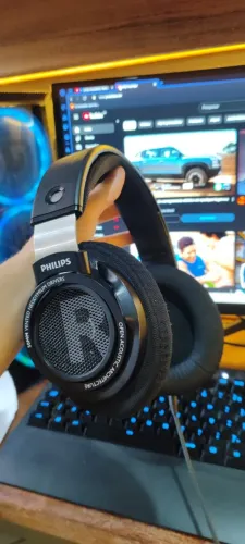 Fone de Ouvido Profissional Philips SHP9500