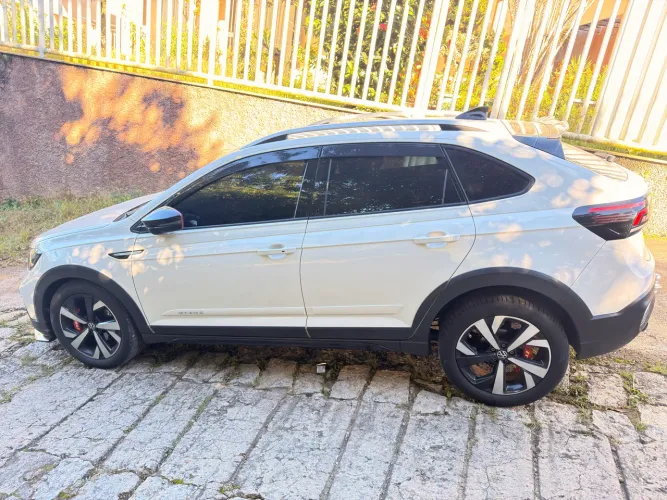 Volkswagen Nivus Highline 1.0 200 TSI Flex AUT 2024