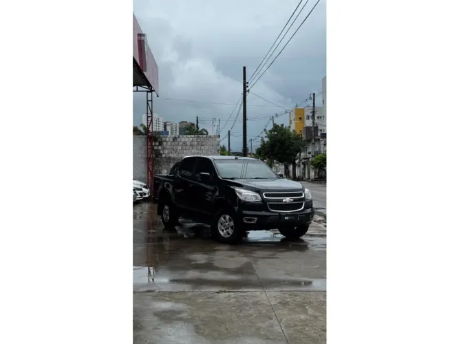 Chevrolet S10 Pick-up LT 2.8 TDI 4X2 CD Diesel AUT 2013
