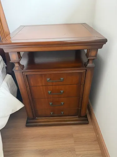 Mesa de cabeceira