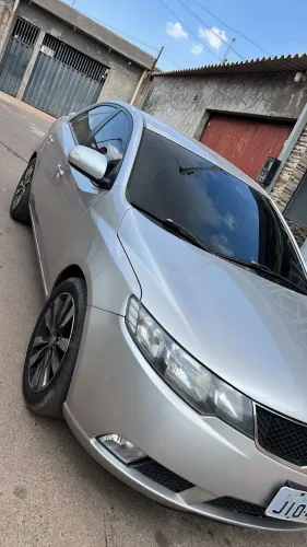 Kia Motors Cerato 1.6 16V Mec. 2010