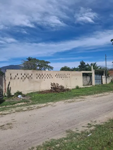 Terreno 450m² Murado com Poço Artesiano e Energia - Pronto para Construir KM 39