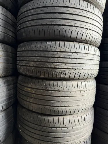 Pneus 225/50/18 marca Dunlop