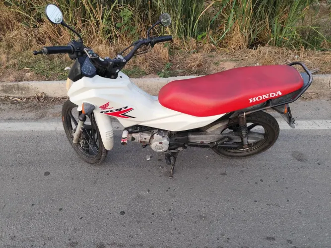 Pop110i 2019,  troco em carro 