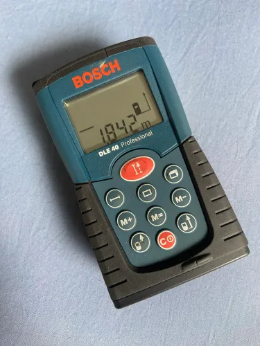 Trena Laser Bosch DLE 40 Professional