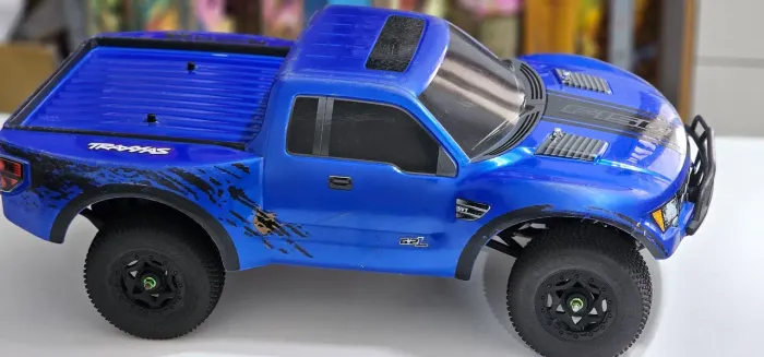 Traxxas Slash 4x2 Ford Raptor