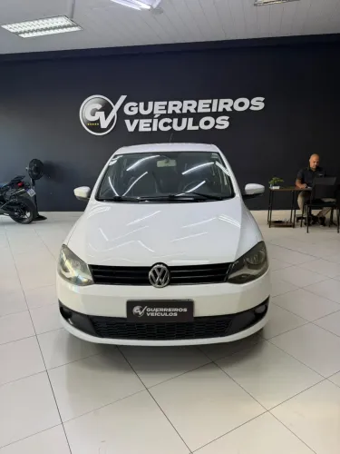Volkswagen Fox 1.0 MI Total Flex 8V 5P 2012