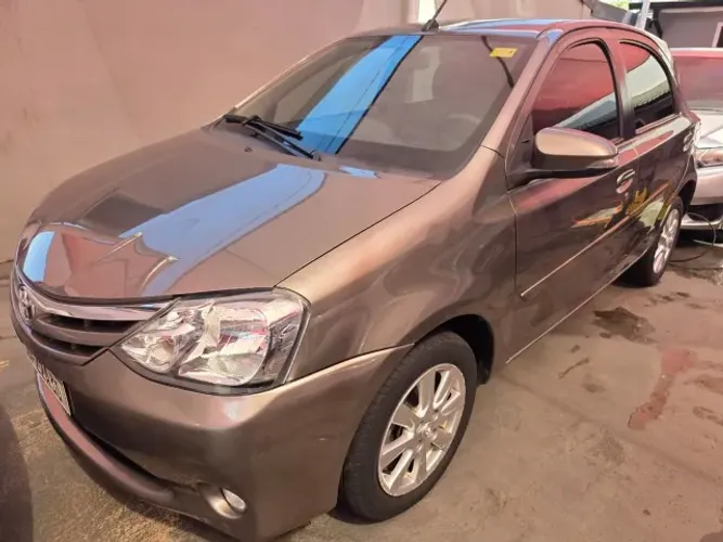 Toyota Etios XLS 1.5 Flex 5P Aut. 2017