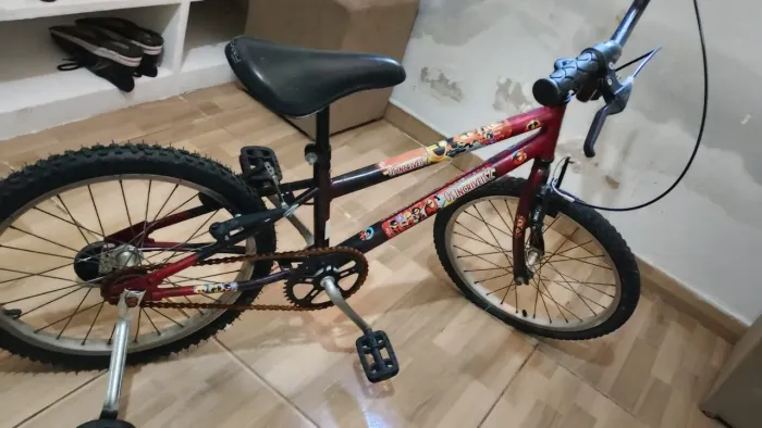 Vende-se bicicleta