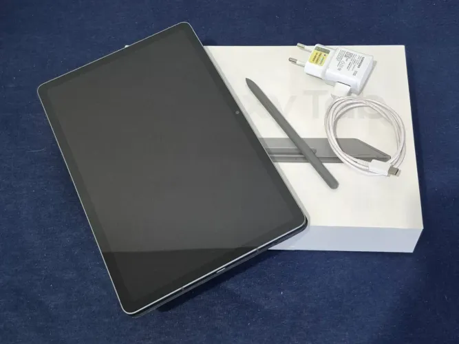 Tablet SAMSUNG TAB S9FE NOVÍSSIMO