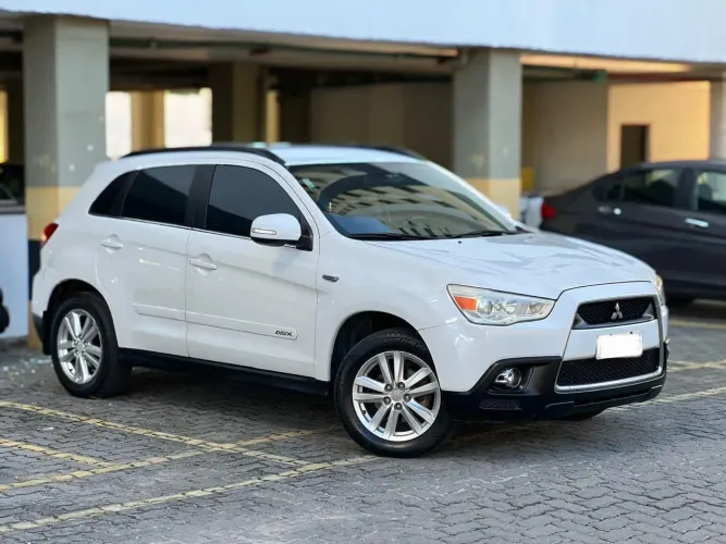 Mitsubishi ASX 2.0 16V 4X4 160cv Aut. 2012