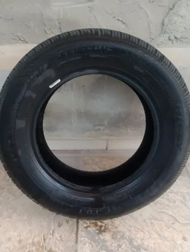 Pneu aro 15